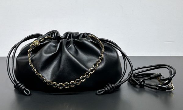 Large cinch leather bag- gold chain strap & leather strap - Image 3