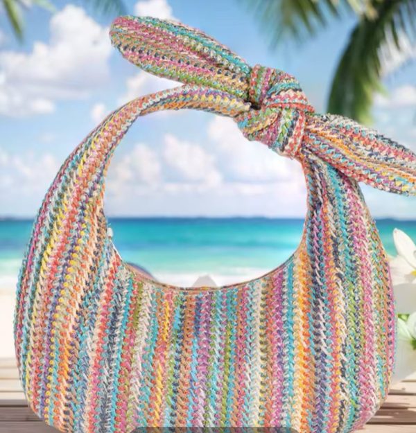 Top handle straw clutch - Image 2