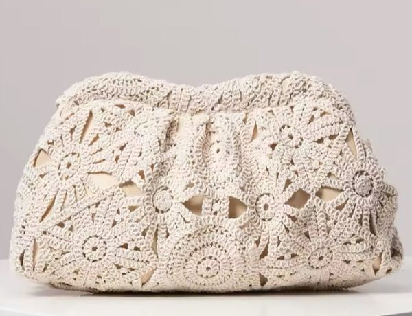 Crochet flower clutch