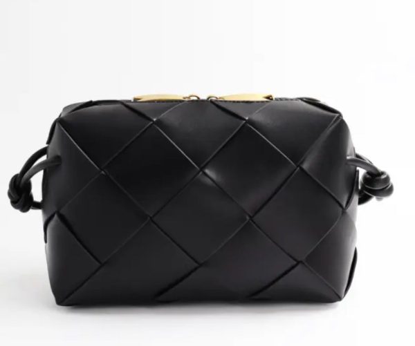 Leather woven crossbody - camera - Image 2